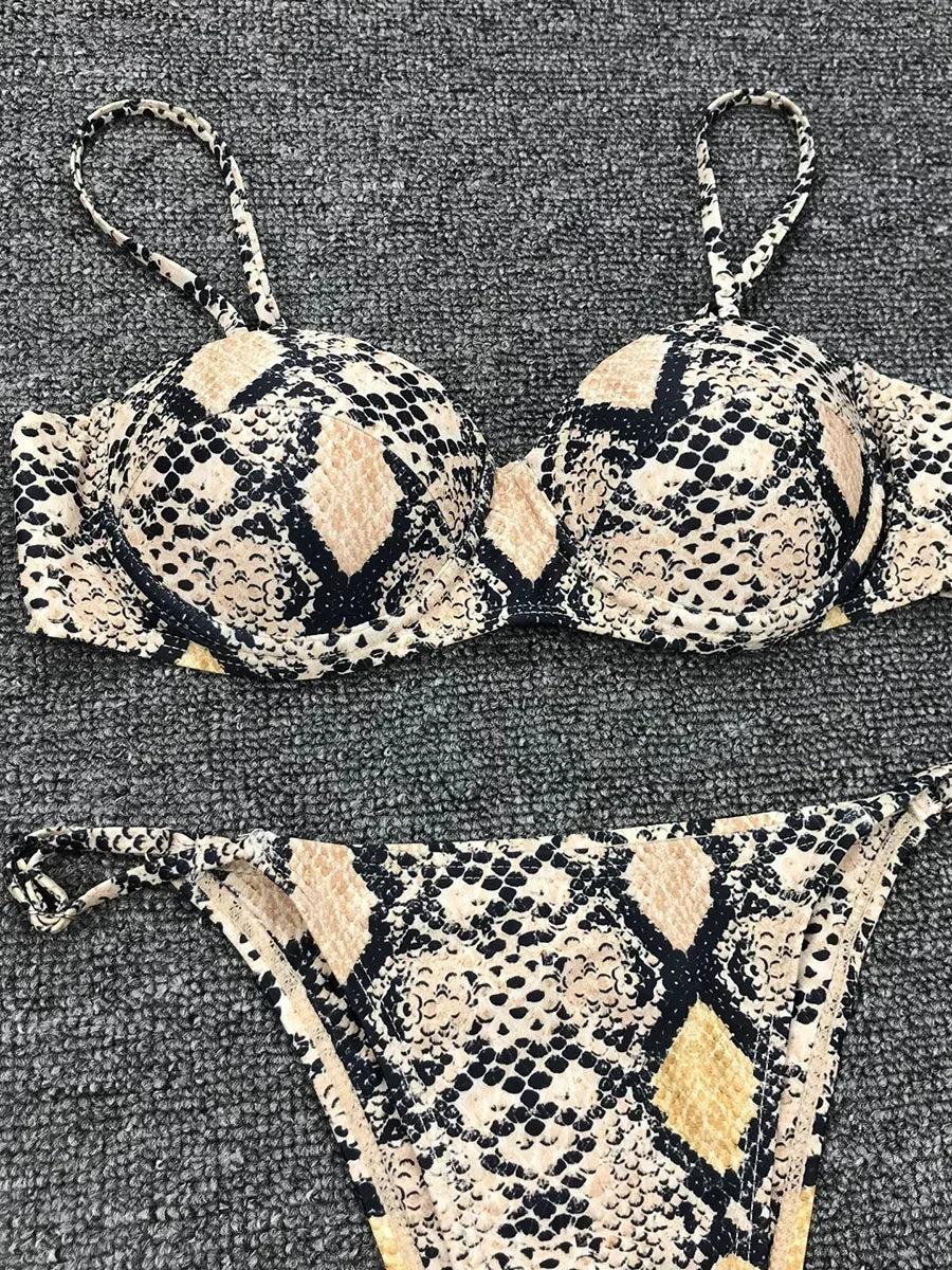 Sexy Snake Printed Underwired Bra Cup Bikini
