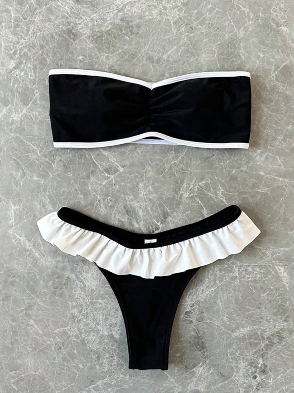 Women's Strapless Swimsuit