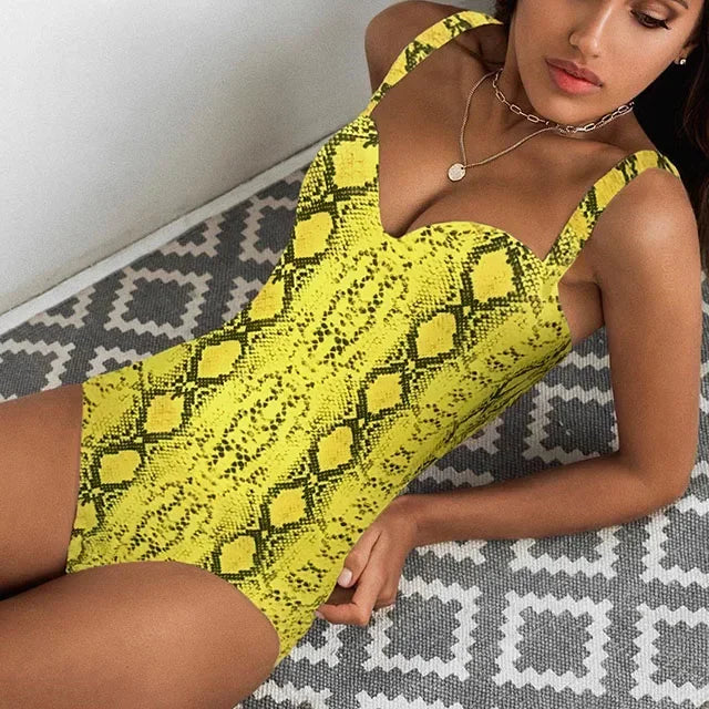 Sexy Underwired Bra Cup One Piece Swimsuit
