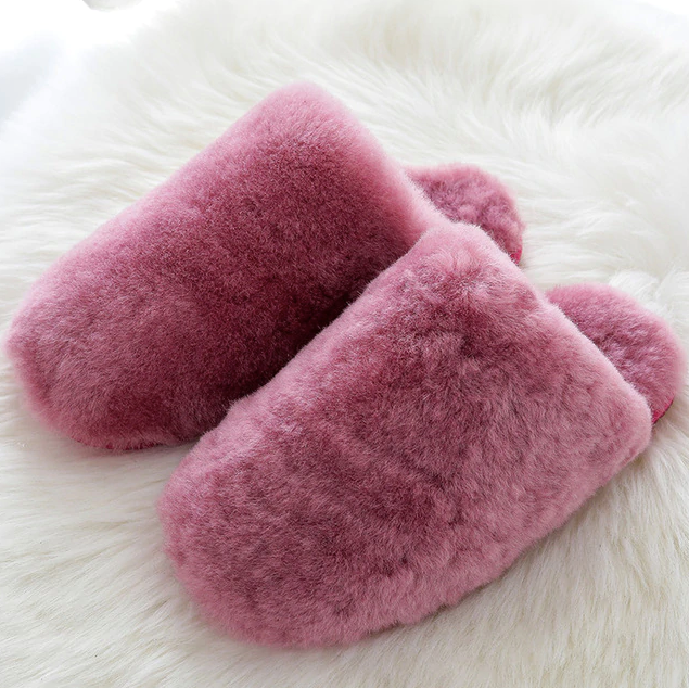 Sheep Women's Comfortable Slippers