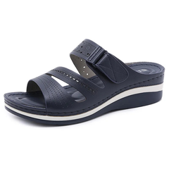Laty Wedge Sandal