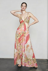Chic Sleeveless Floral Vacation Dress