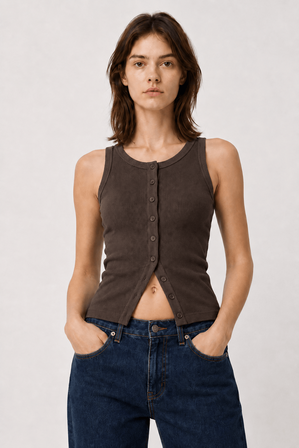 Round Neck Sleeveless Knit Top
