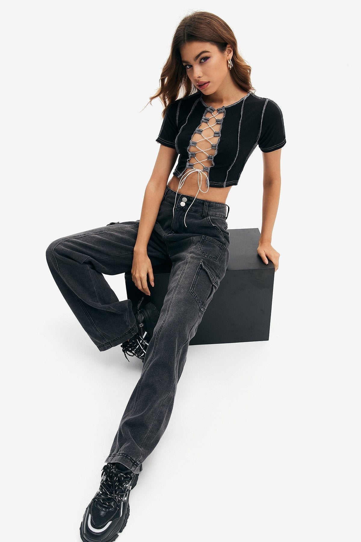Lace Up Short Sleeve Seam Detail Crop Top