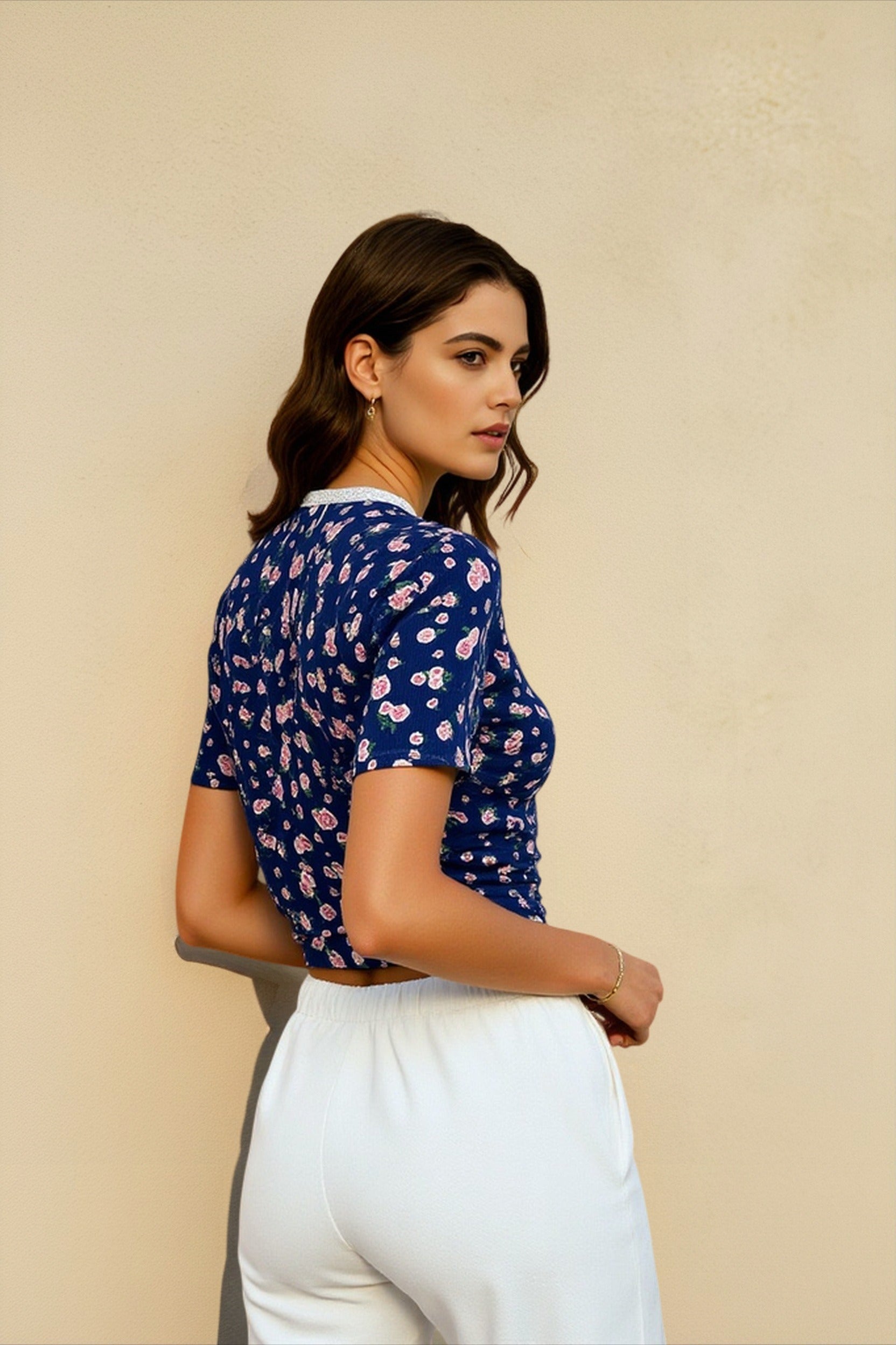 Vintage Print Fitted T-shirts