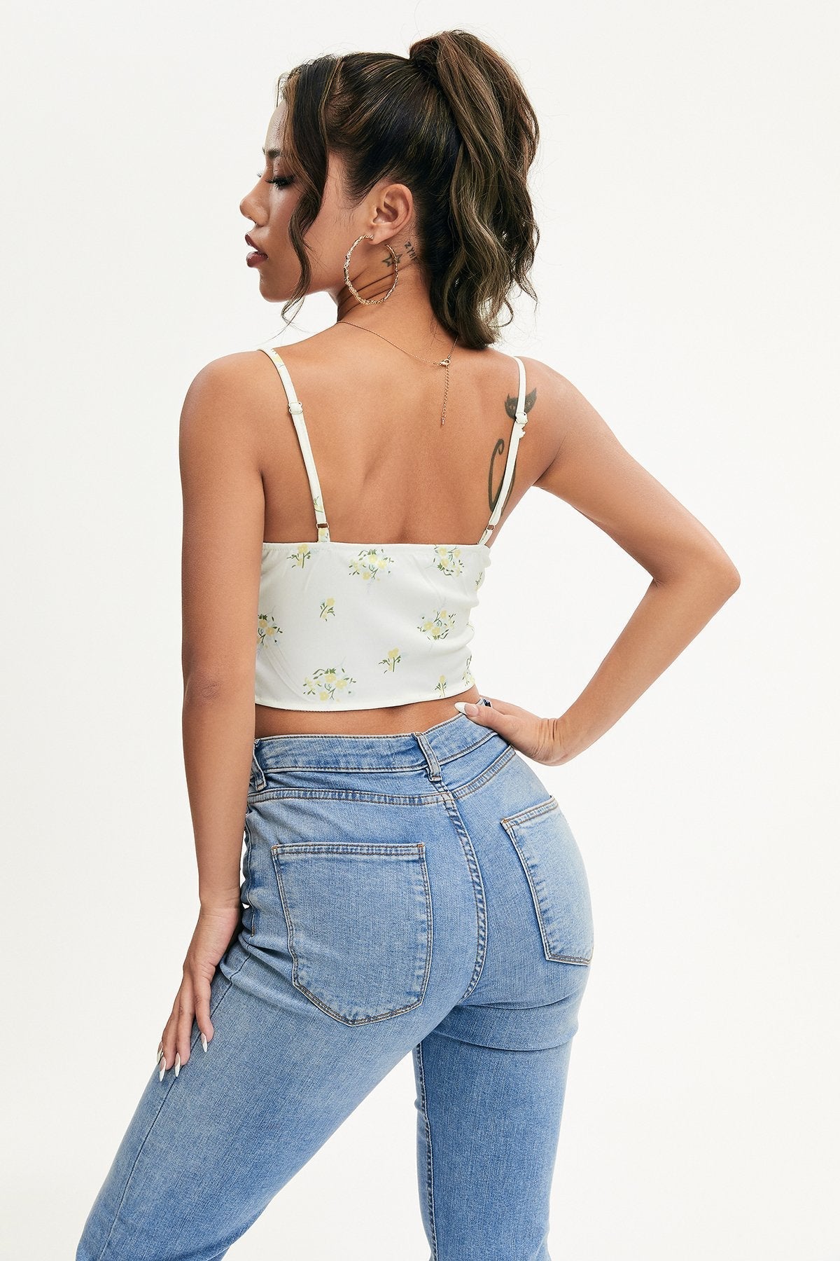 Floral Print Curved Hem Crop Top