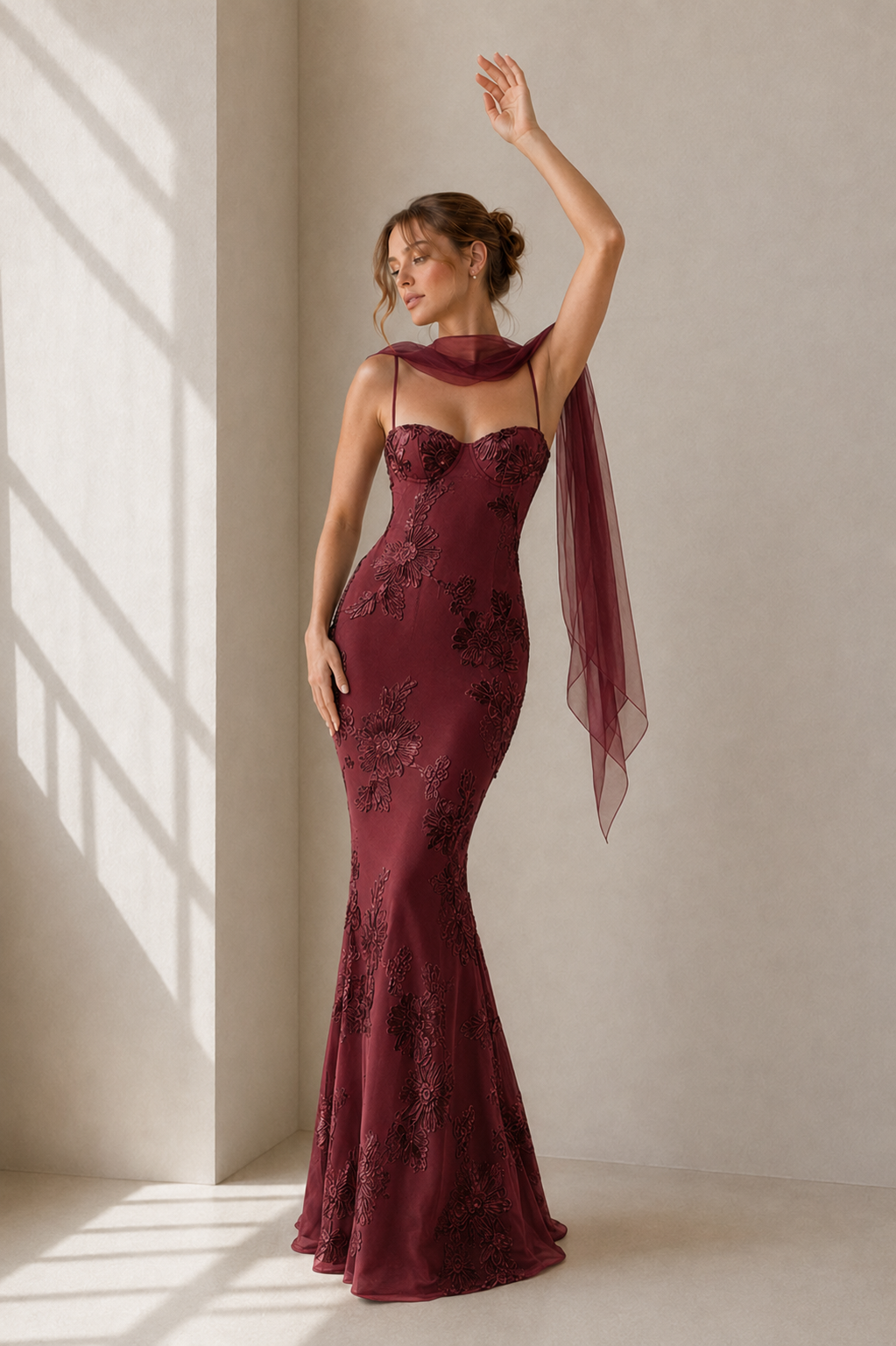 3D Applique Bone Pad Tie Back Solid Prom Dress