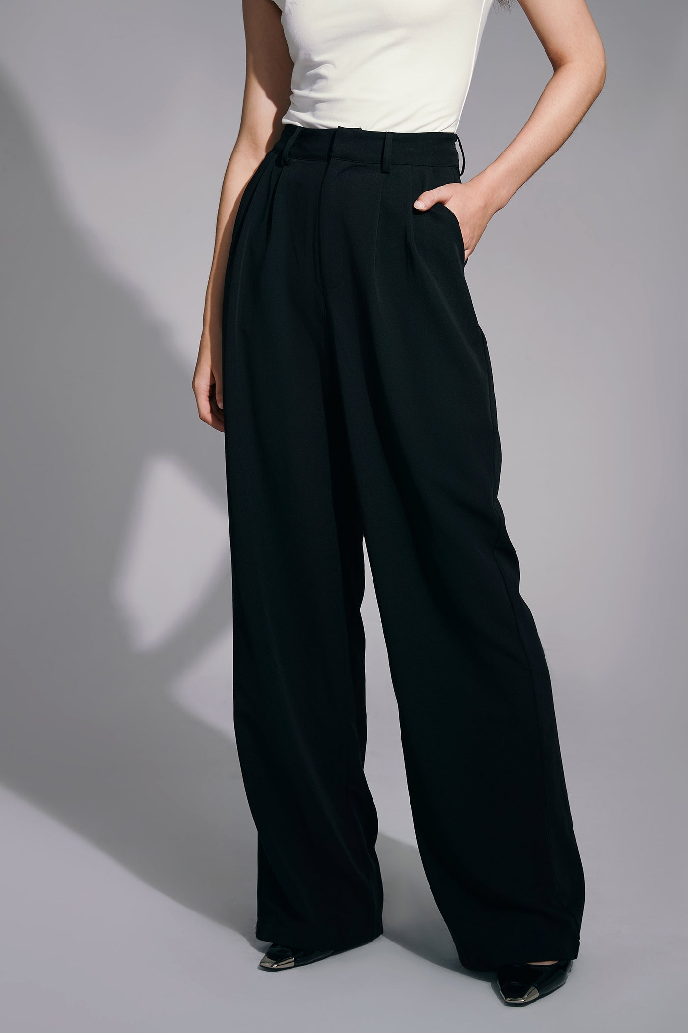 High Waist Dual Pocket Draped Wide Leg Pants