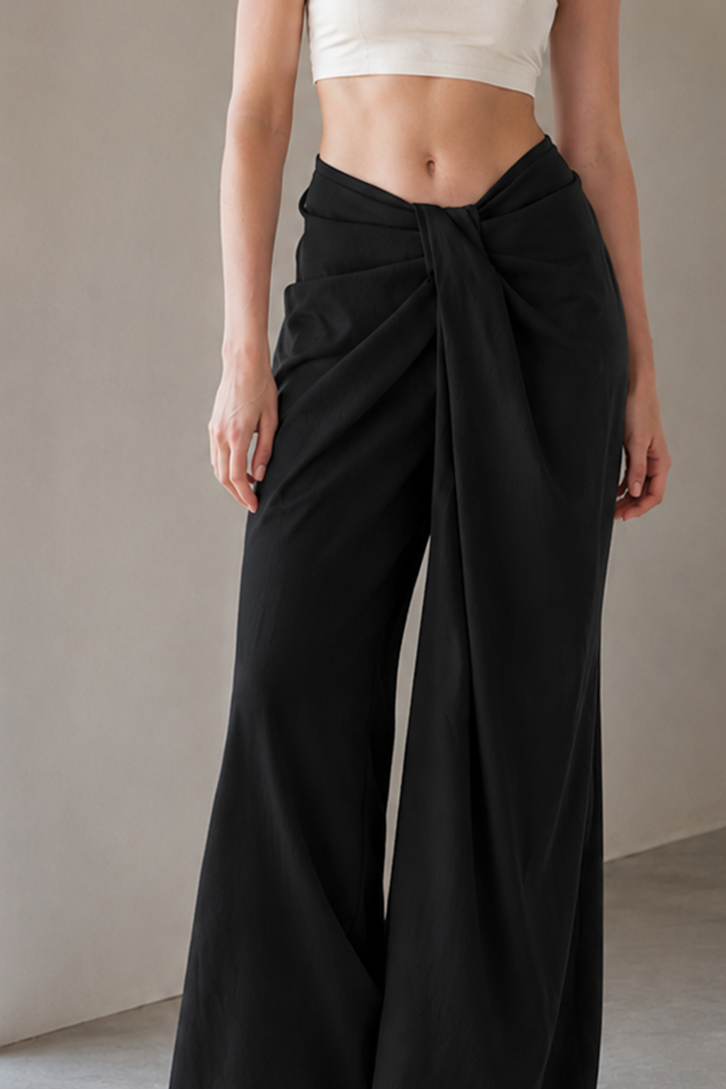 Asymmetrical Twist Solid Wide Leg Pants