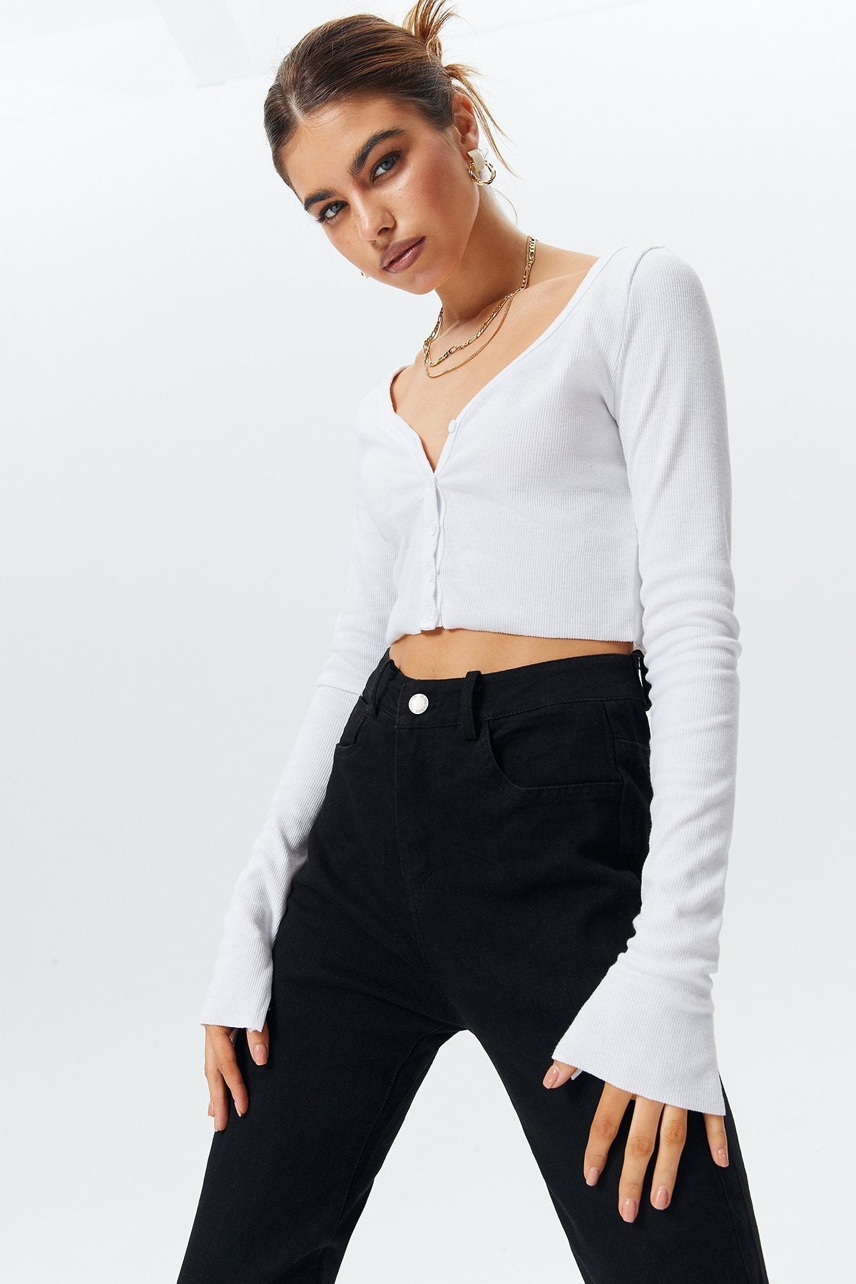 Slit Cuff Crop Long Sleeve Blouse