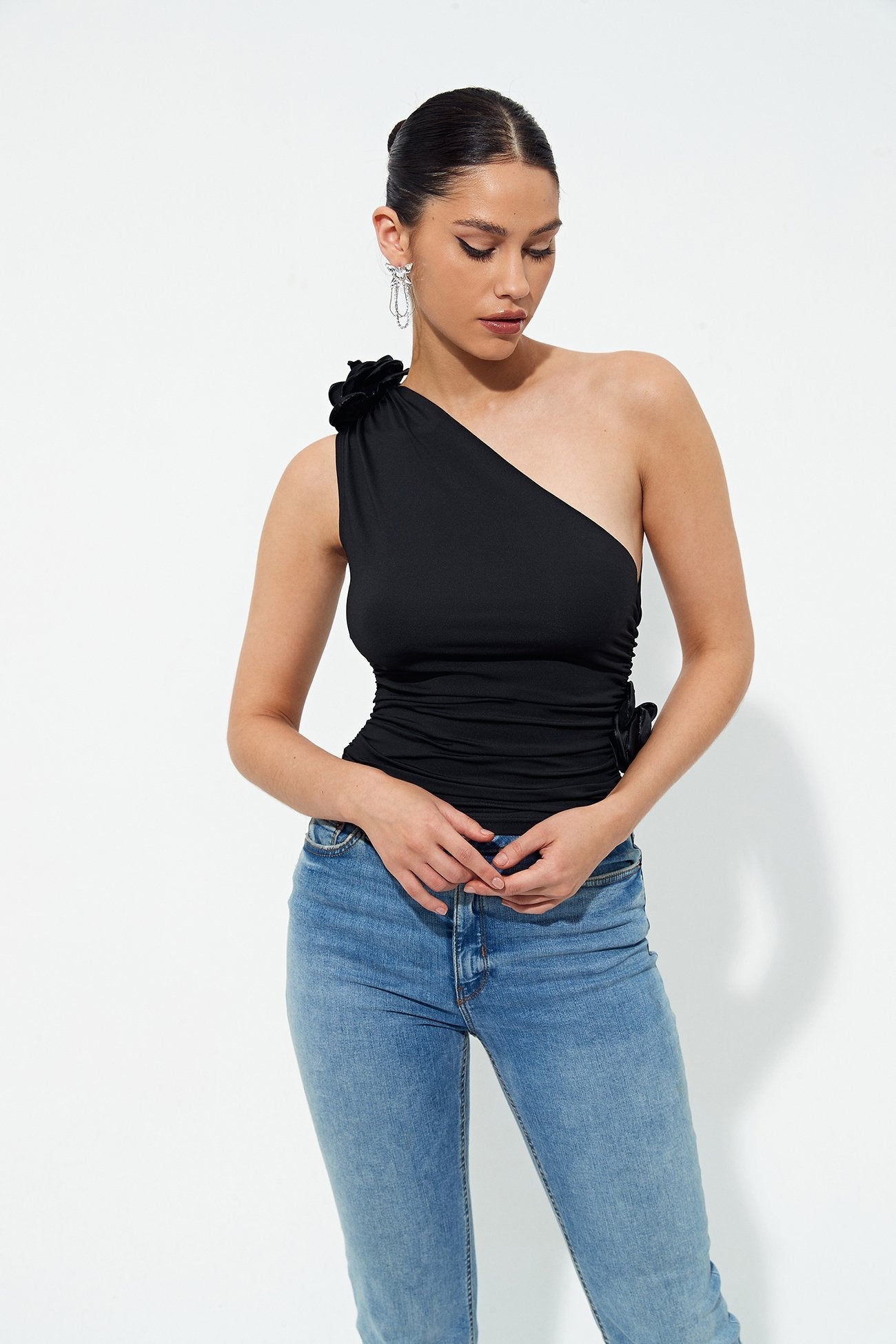One Shoulder Three-dimensional Flower Ruched Top
