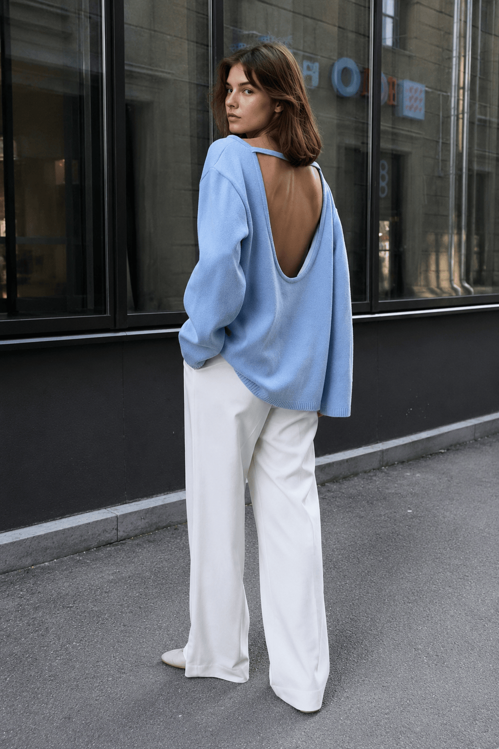 Backless Loose Fit Knit Blouse