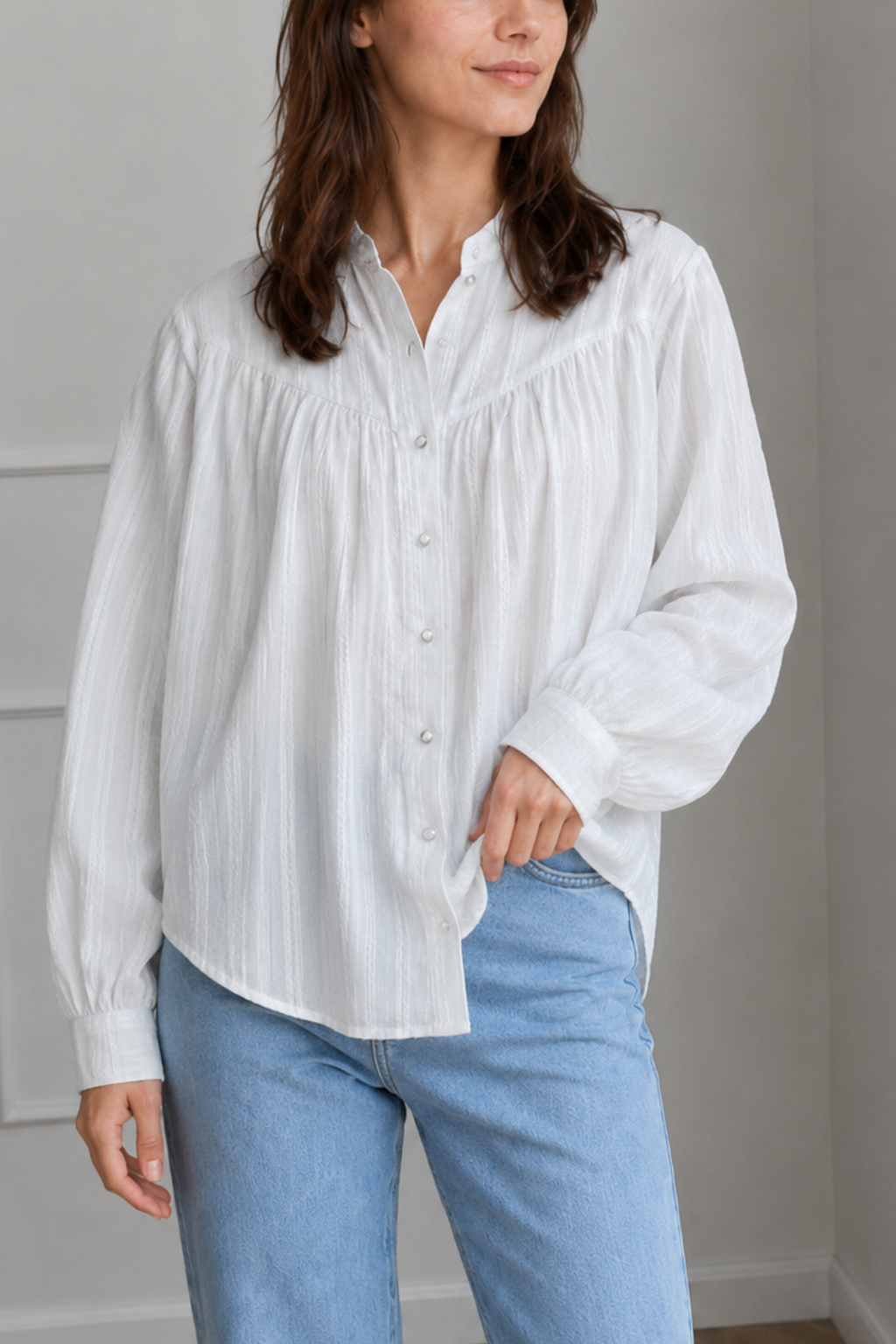 White Cotton Jacquard Stand Collar Blouse