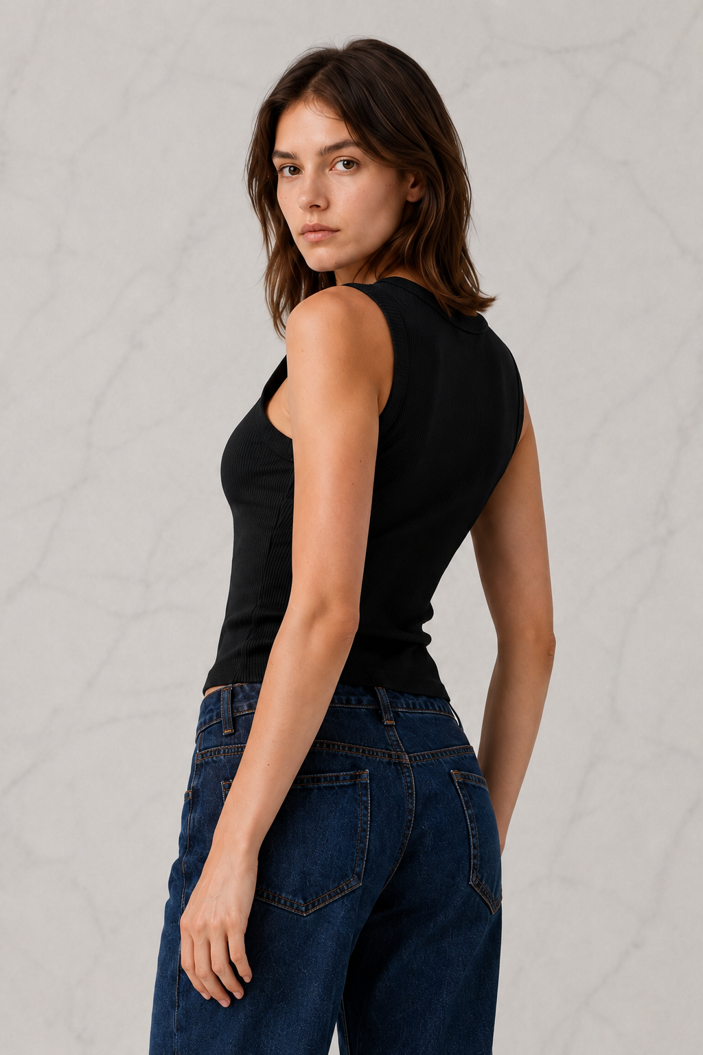 Round Neck Sleeveless Knit Top