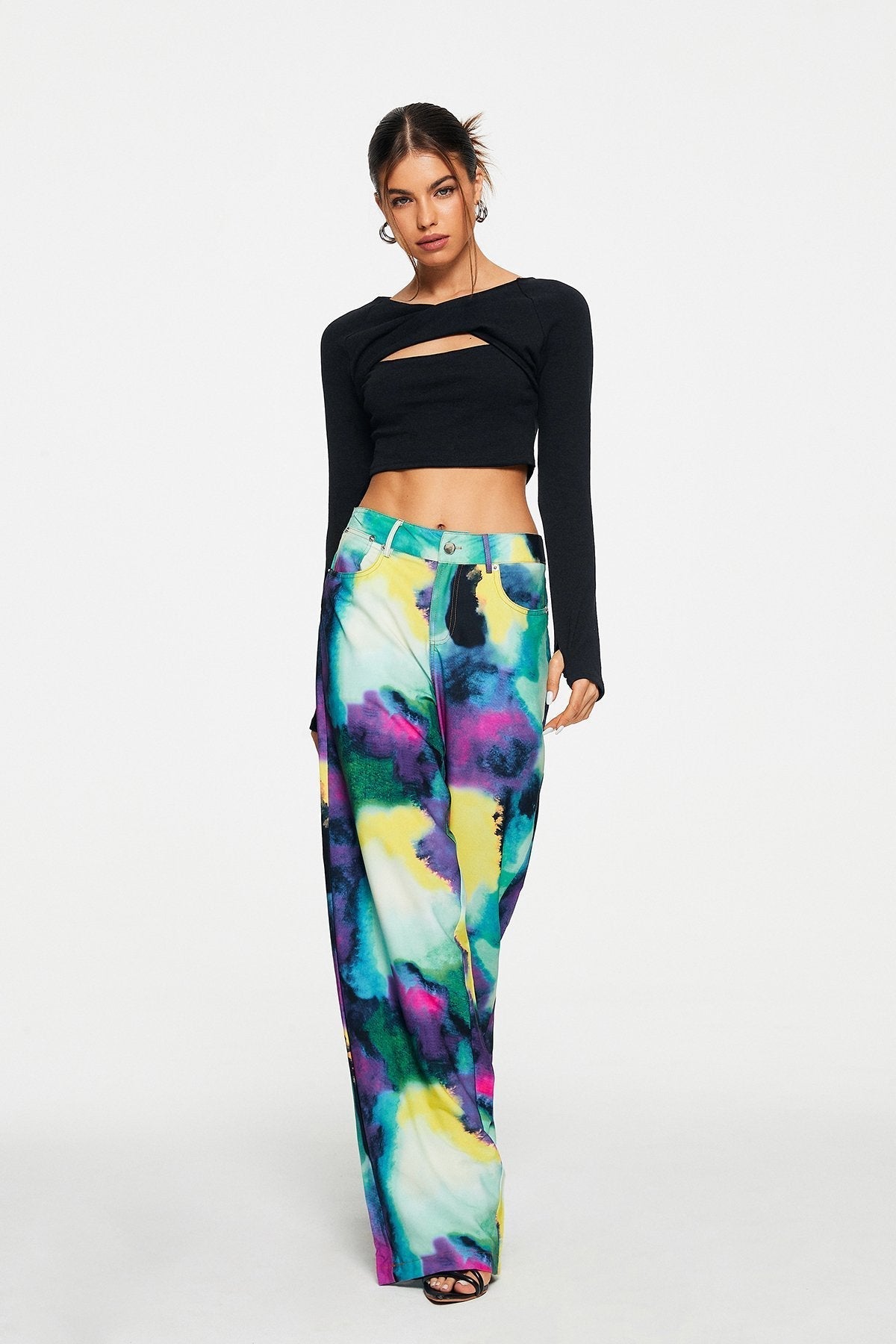 Twist Front Cut Out Solid Long Sleeve Top