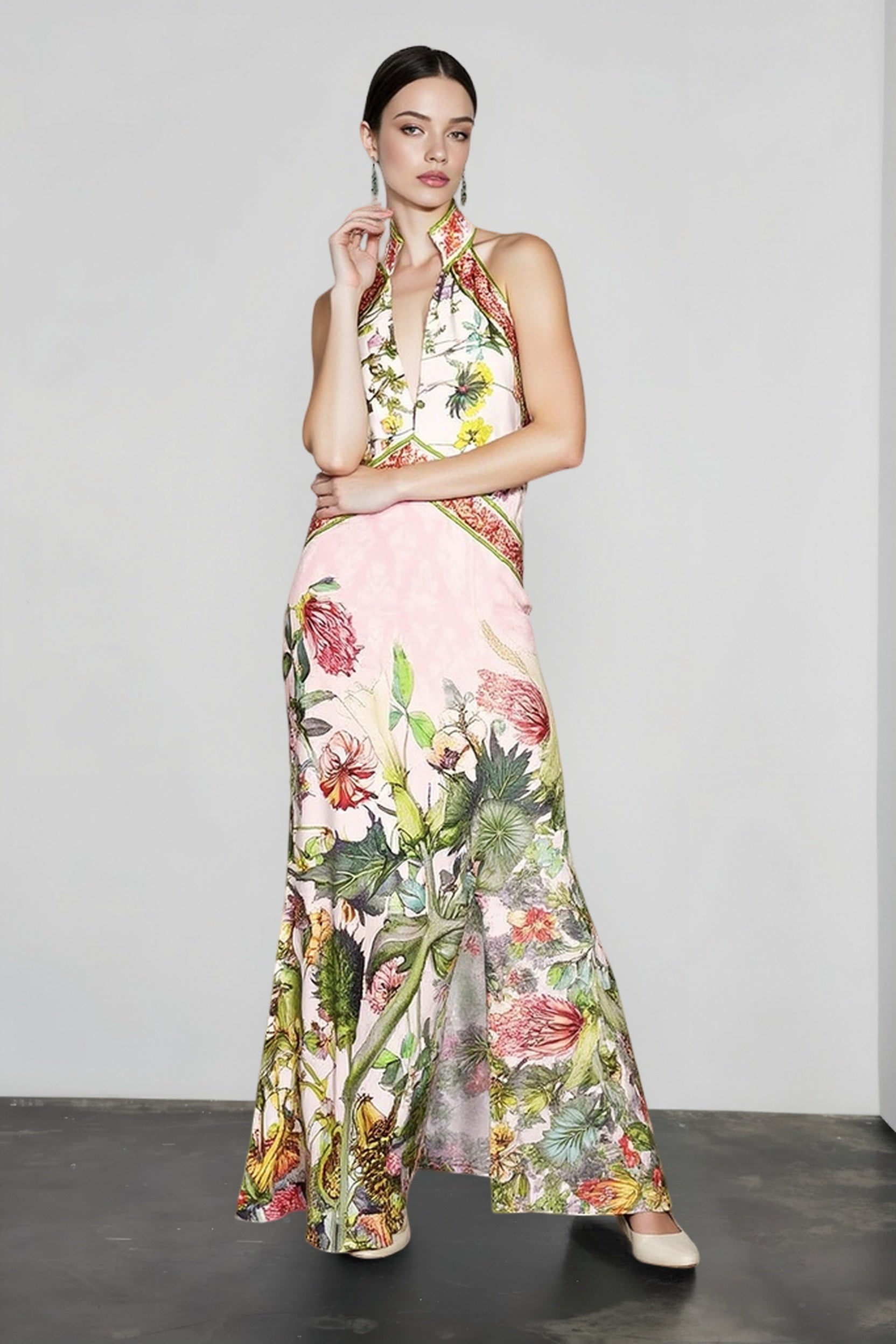 Chic Gorgeous Graphic Vacation Dress