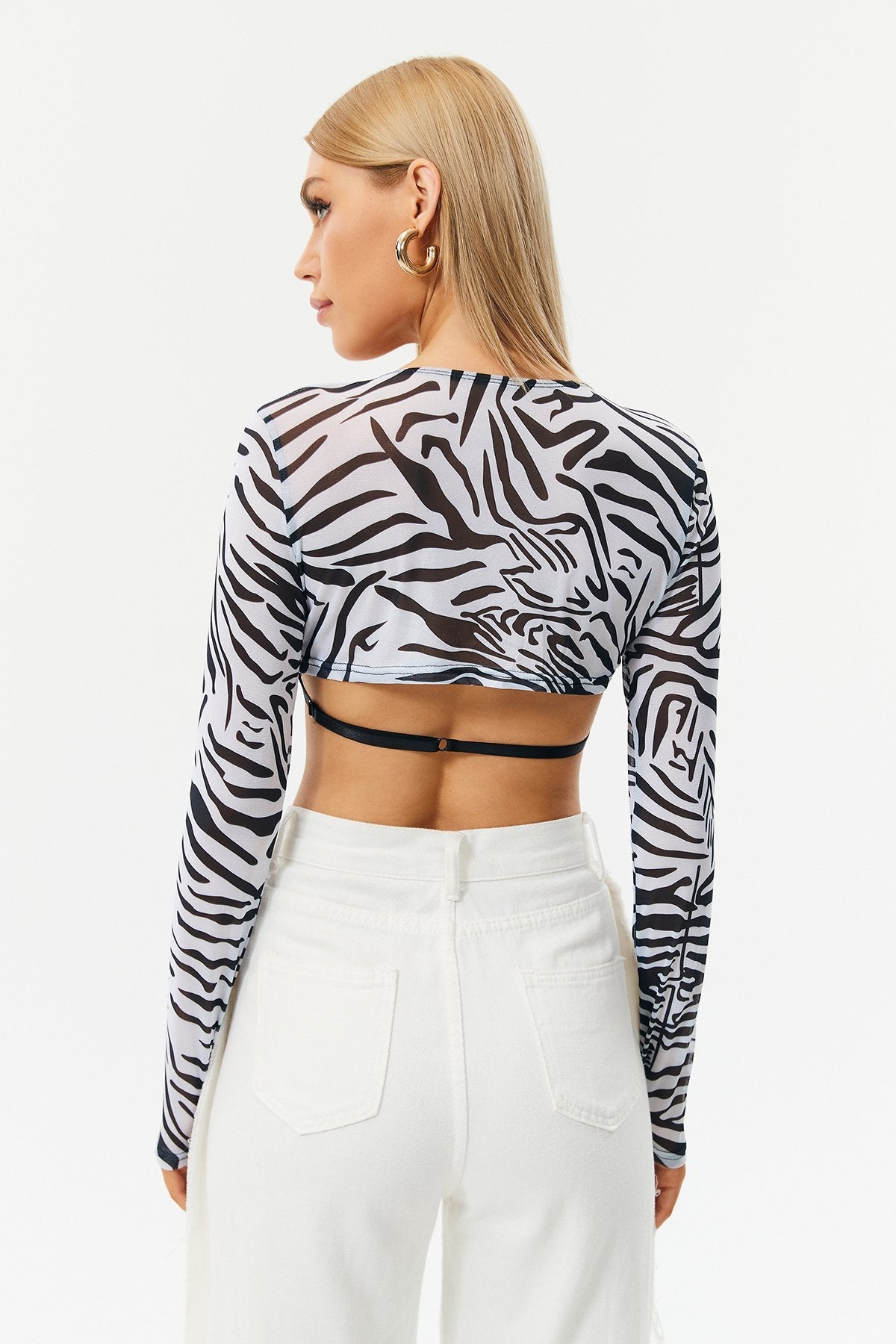 Plunging Neck Buckle Detail Long Sleeve Top