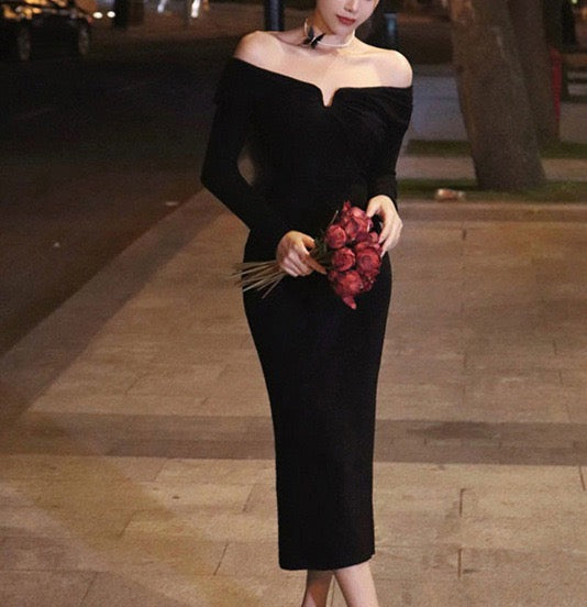 Ribbed Modal Long Sleeve Maxi Dress in Black
