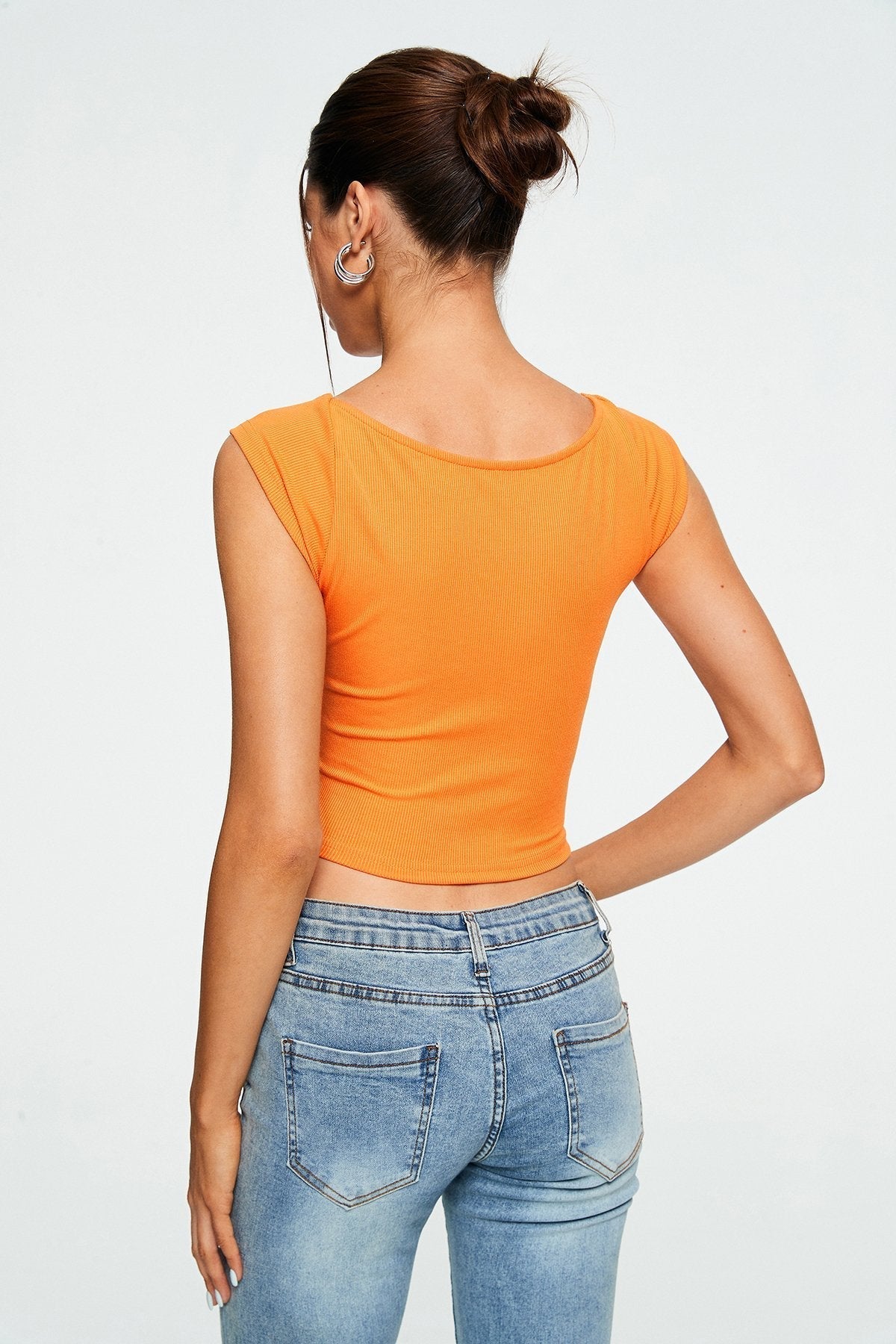 Sweetheart Solid Ribbed Sleeveless Crop Top
