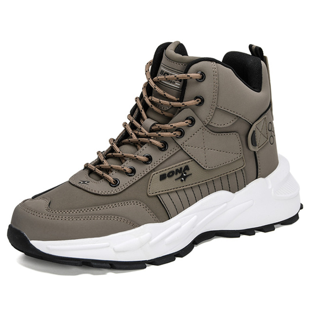 koumas Men's Sneaker
