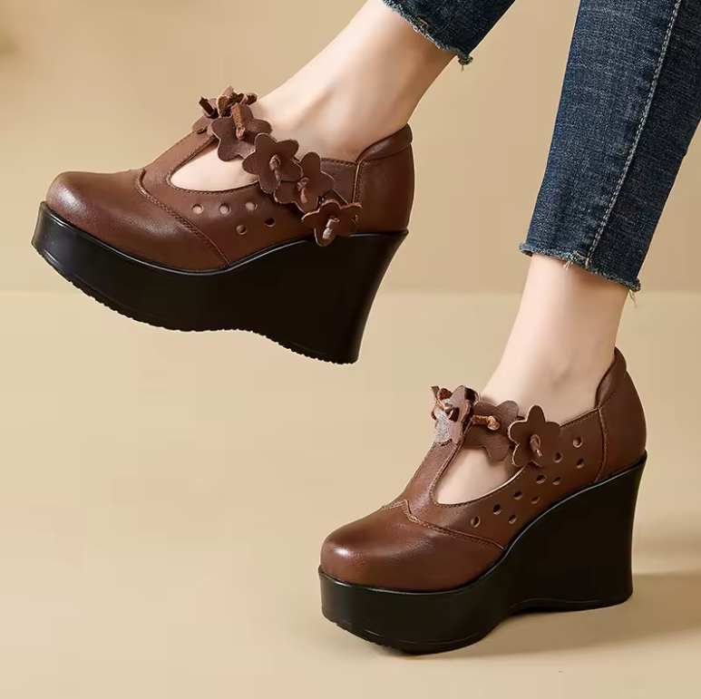 Ailing Women's Leather Flower Wedges