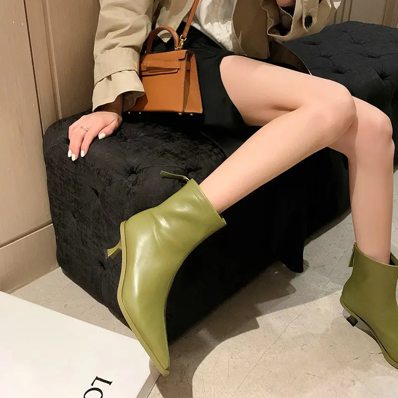 Alina Women's Pointed Toe Ankle Boots