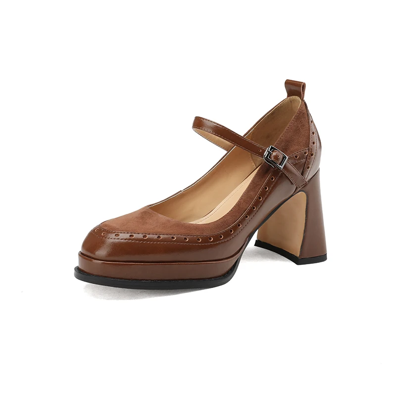 Alma Women's Brogue Leather Pumps