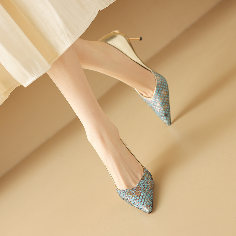 Alondra Leather Pointed Dress Pumps