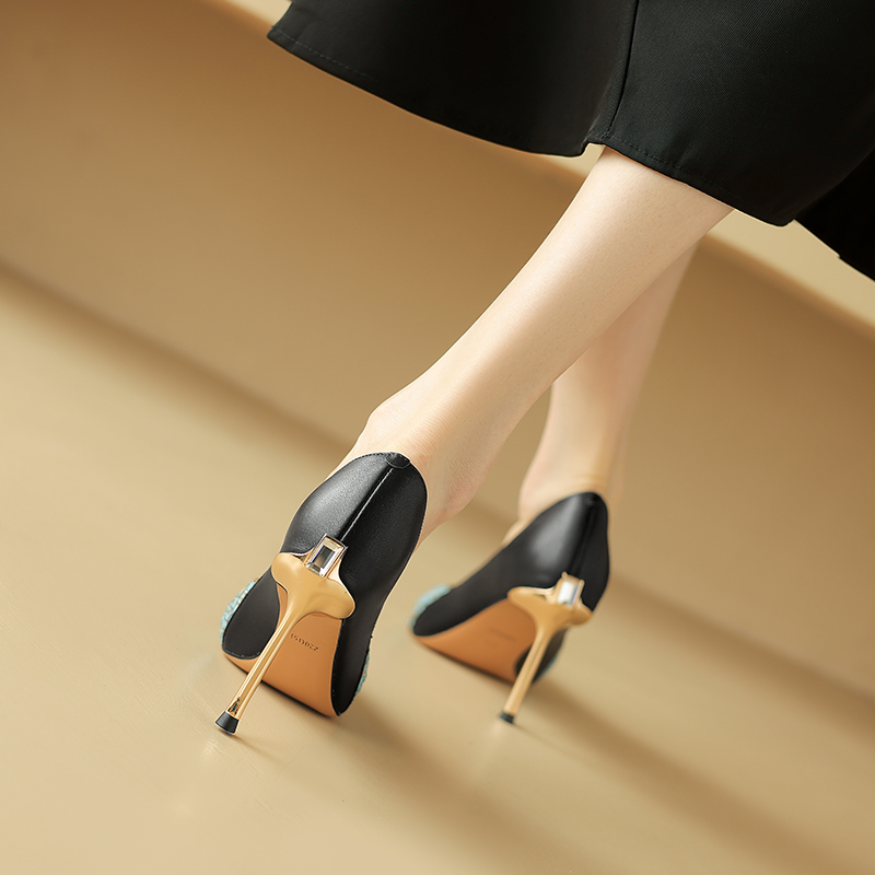 Alondra Leather Pointed Dress Pumps