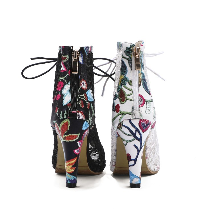 Ambergris Women's Ankle Length Booties
