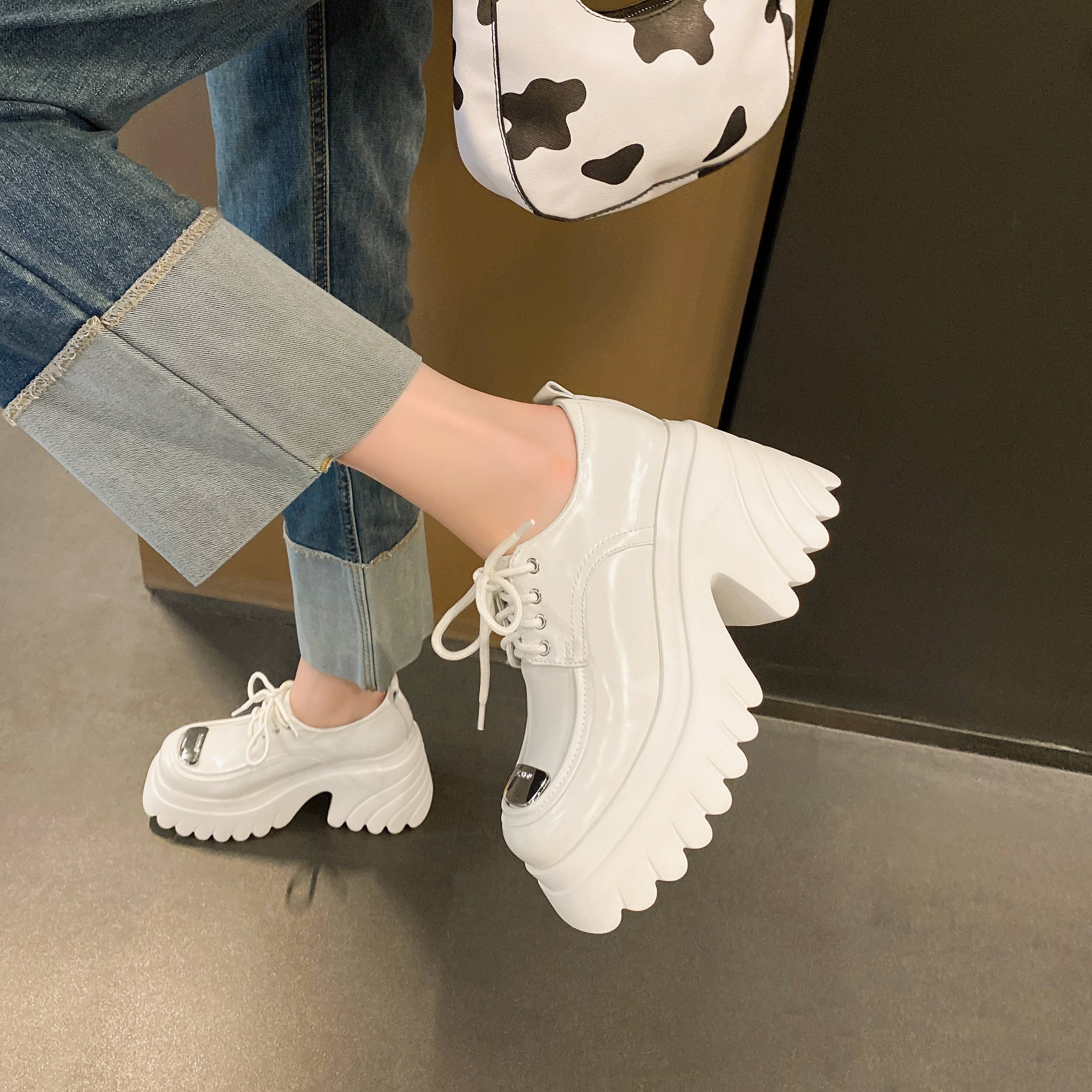 Amelia Women's Lace-Up Platform Shoes