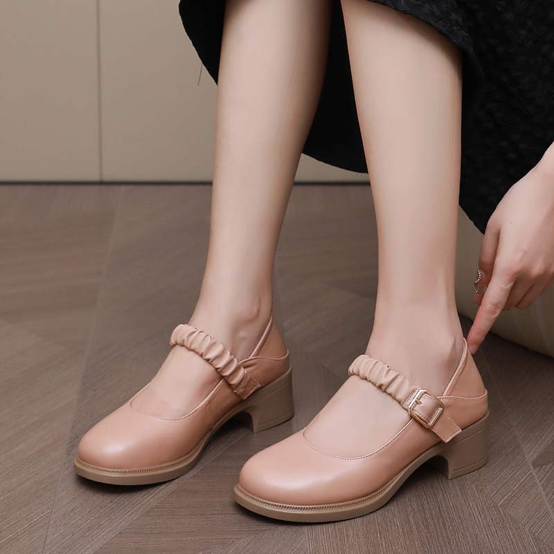 Amelia Women's Round Toe Pumps