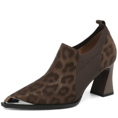 Arianny Women's Metal Iron Head Pointed Toe Pumps