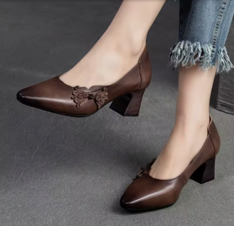 Arleny Women's Dress Leather Pumps