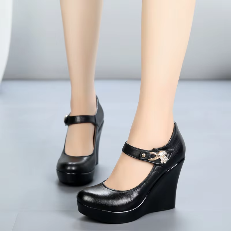 Berny Women's Platform Wedges