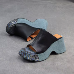 Betty Women's Thick-Soled Outerwear Clogs