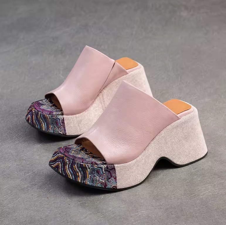 Betty Women's Thick-Soled Outerwear Clogs
