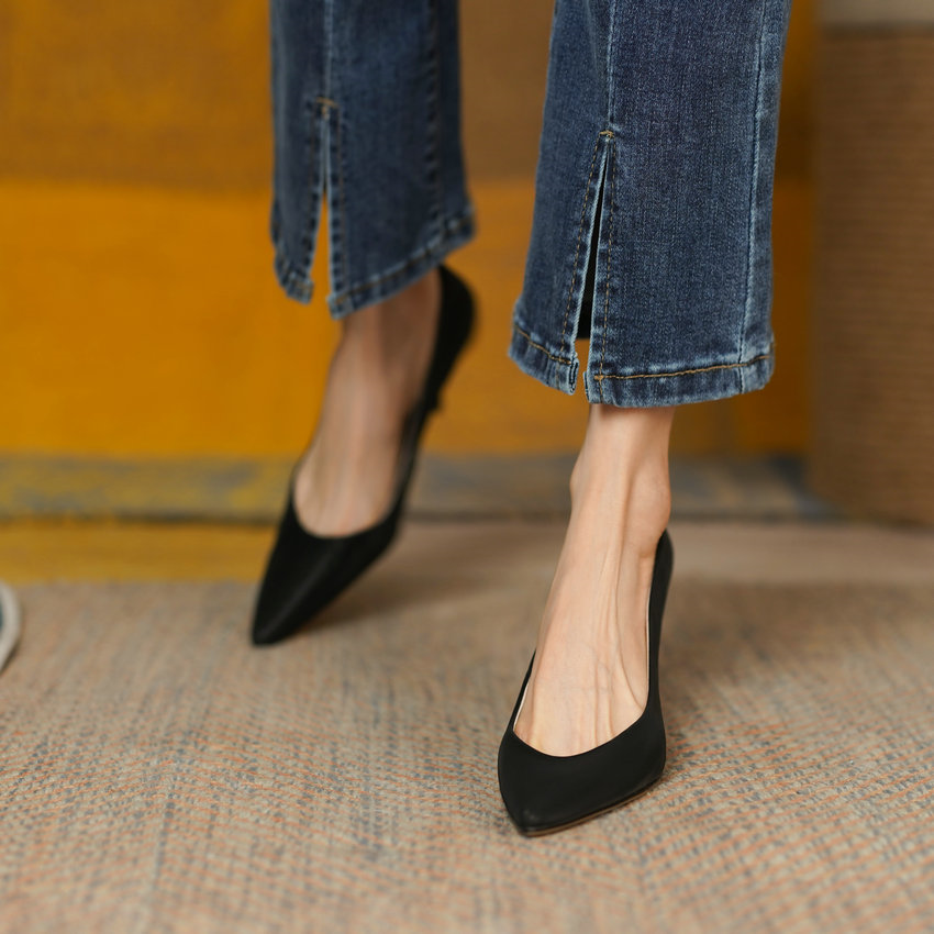 Bianca Women's Pointed Toe Thin High Heels Pumps