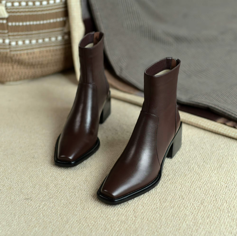 Chelique Women's Boots