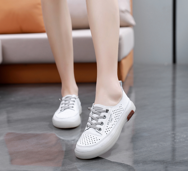 Claudia Women's Casual Sports Sneaker