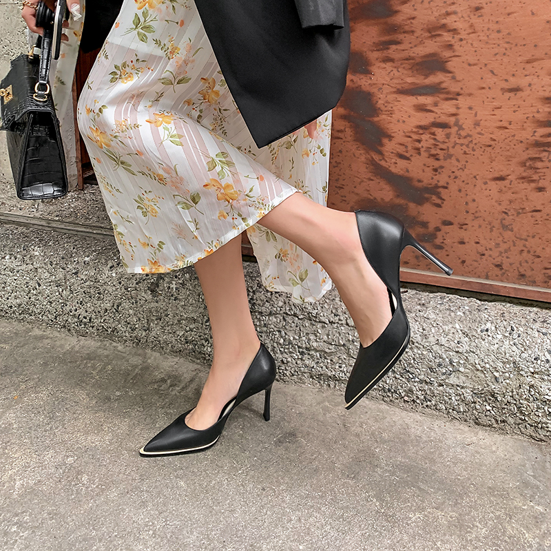 Coralia Women's High Heel Leather Pumps