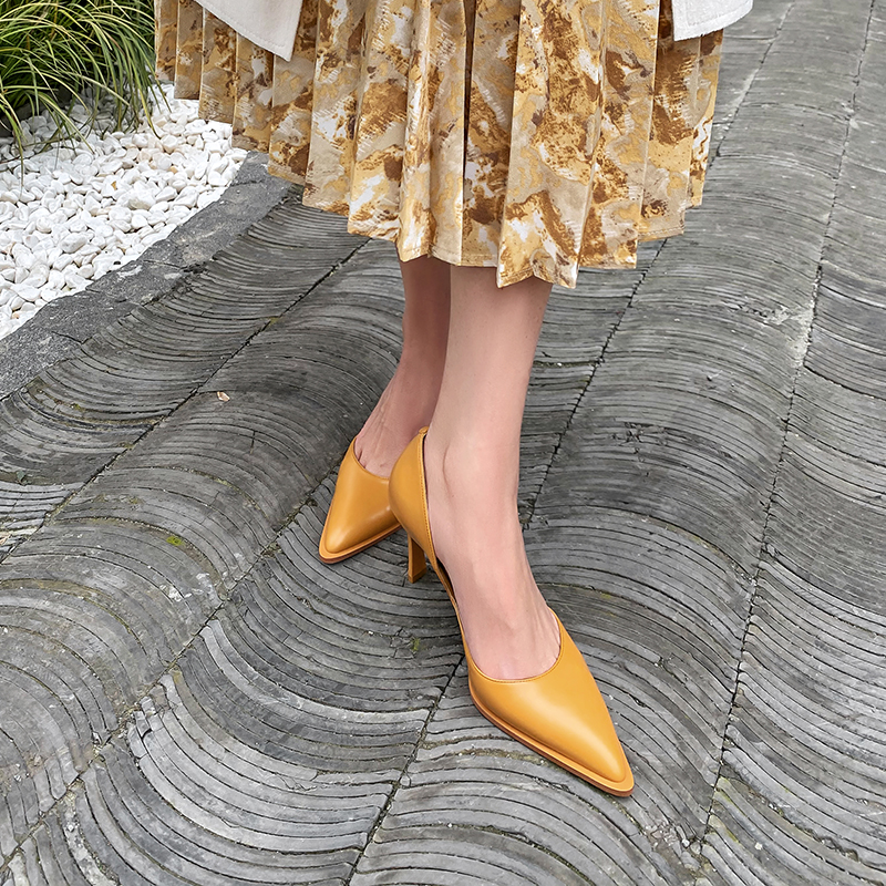 Coralia Women's High Heel Leather Pumps
