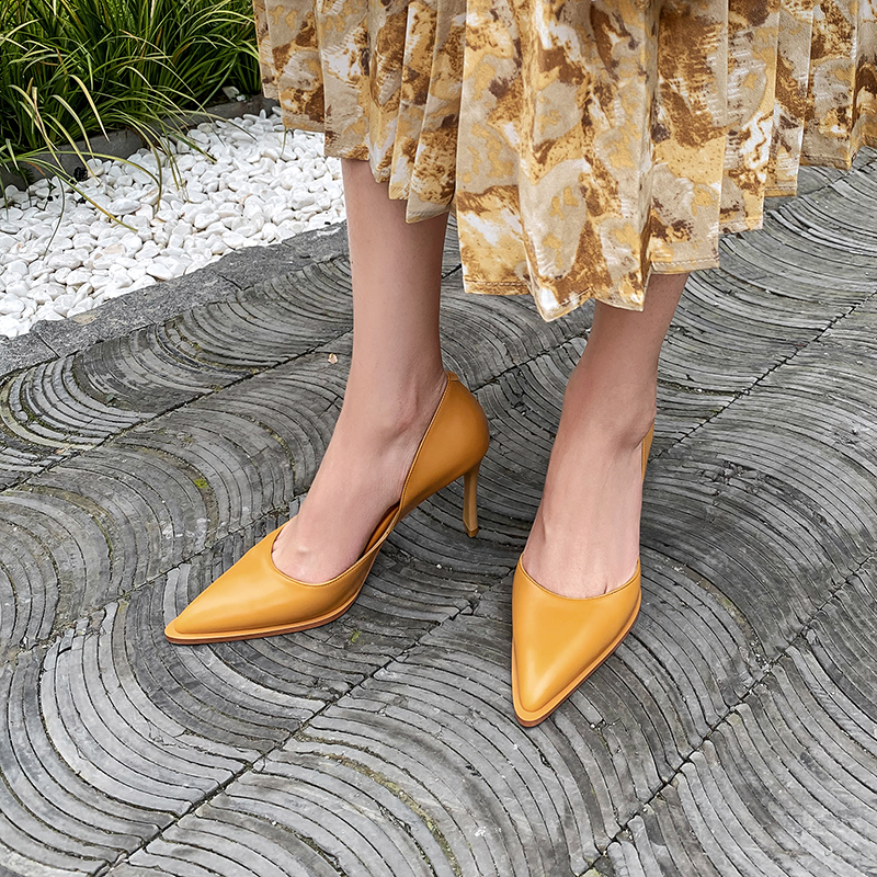 Coralia Women's High Heel Leather Pumps
