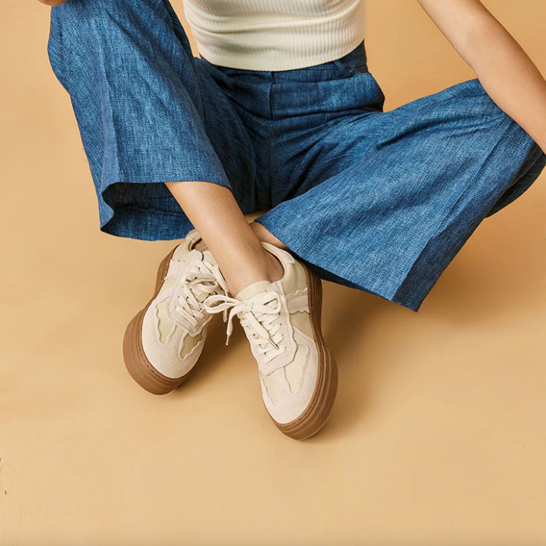 Corny Women's Leather Sneaker