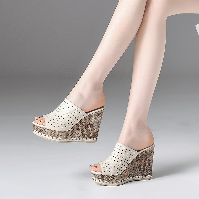 Coromoto Women's Wedges