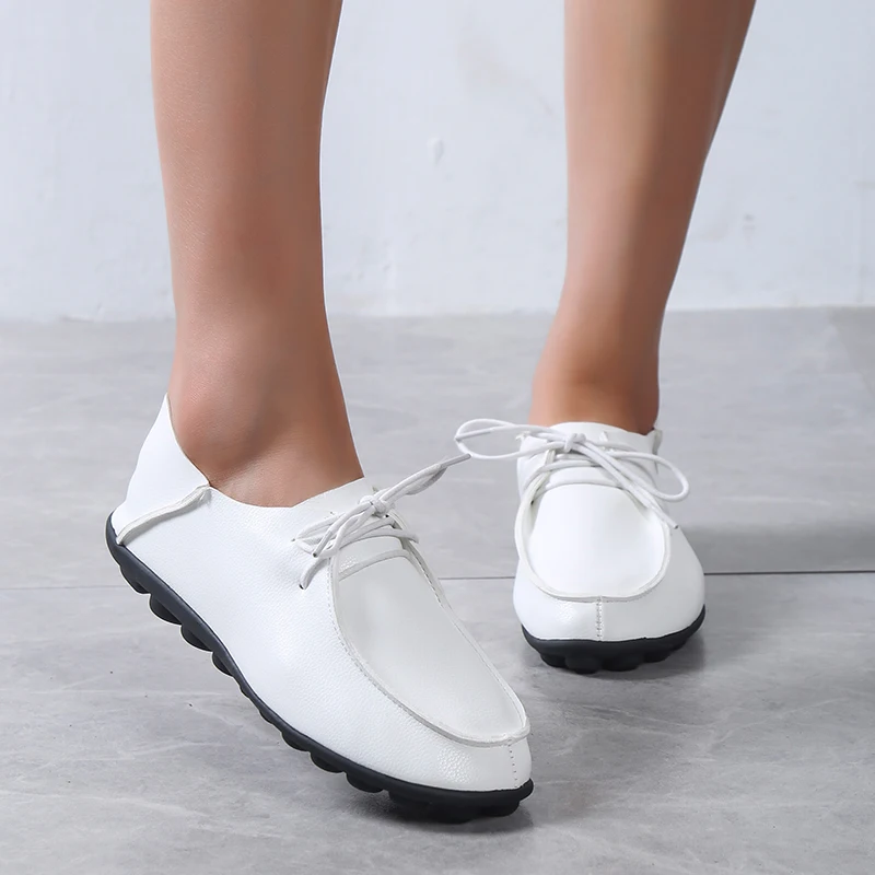 Corozo Women's Lace Up Loafers