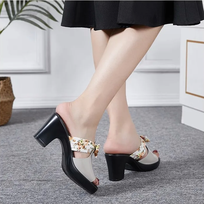 Cristina Women's Anti-Skid Heels Bowknot Sandals