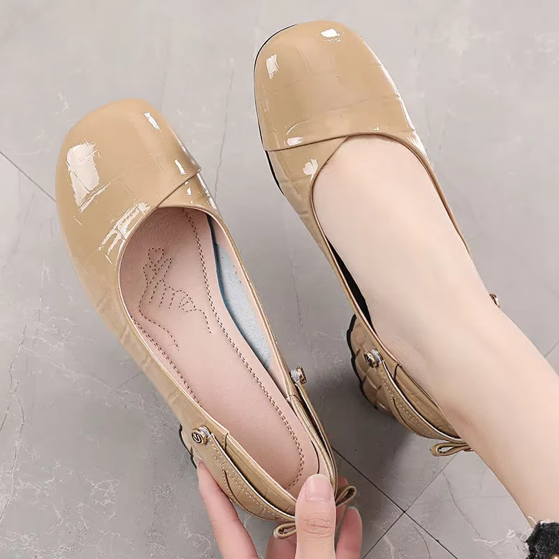 Diana Women's Dress Patent Leather Pumps