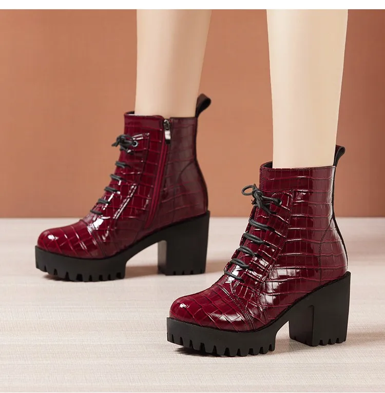 Elvys Women's Platform Patent Boots