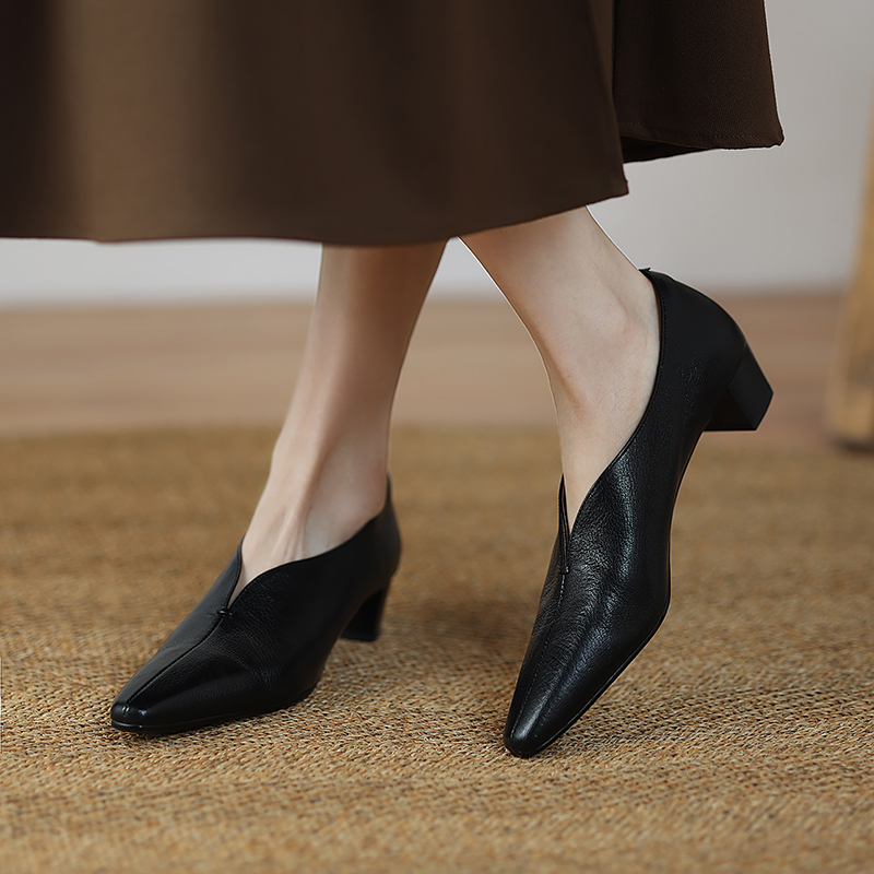 Gina Women's Comfortable Elegant Pumps